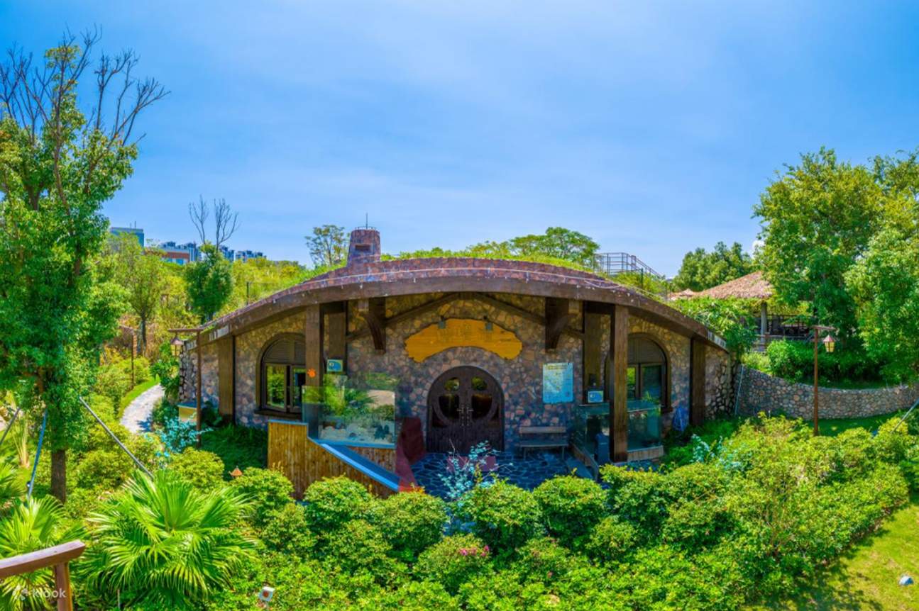 Taman Haiwan Peliharaan Comel